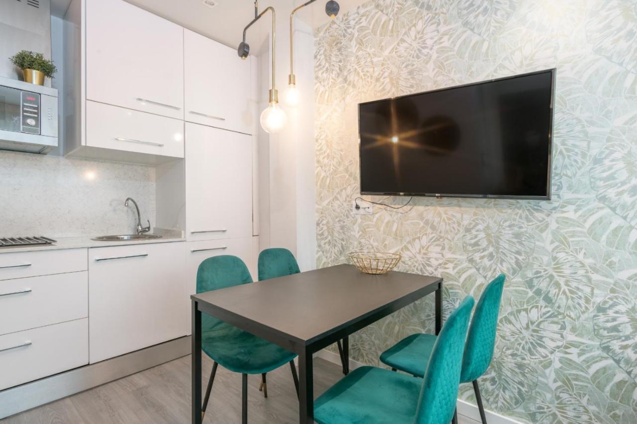 Pineapple Suite Málaga Esterno foto